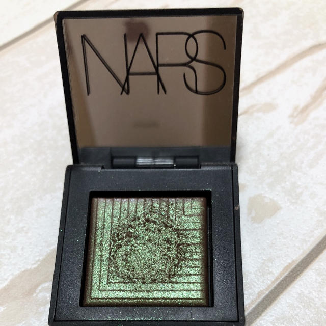 NARS(ナーズ)のNARS☆デュアルインテンシティーアイシャドウ コスメ/美容のベースメイク/化粧品(アイシャドウ)の商品写真