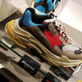 バレンシアガ(Balenciaga)のBALENCIAGA triple S マルチカラー(スニーカー)