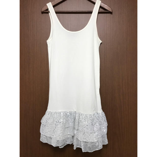 Moussy Moussy 白ワンピース 裾ヒラヒラスパンコールの通販 By Ss6ss S Shop マウジーならラクマ Moussy Moussy 白ワンピース 裾ヒラヒラスパンコールの通販 By Ss6ss S Shop マウジーならラクマ
