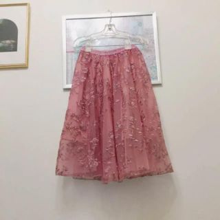 ジルバイジルスチュアート(JILL by JILLSTUART)のジルバイジルスチュアート♡チュールエンブロイダリースカート(ひざ丈スカート)