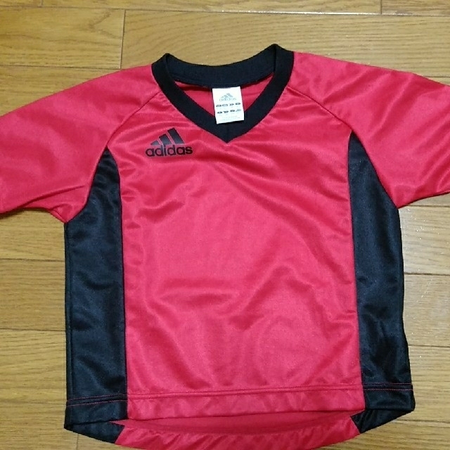 adidas(アディダス)の【試着のみ】アディダス トレーニング半袖Tシャツ 110 Adidas サッカー キッズ/ベビー/マタニティのキッズ服男の子用(90cm~)(Tシャツ/カットソー)の商品写真