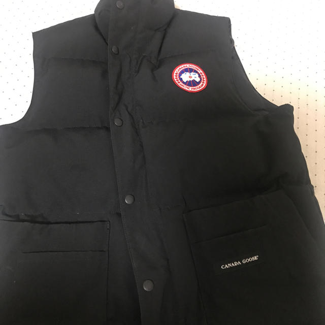 CANADA GOOSE(カナダグース)のカナダグースダウンベスト メンズのジャケット/アウター(ダウンベスト)の商品写真