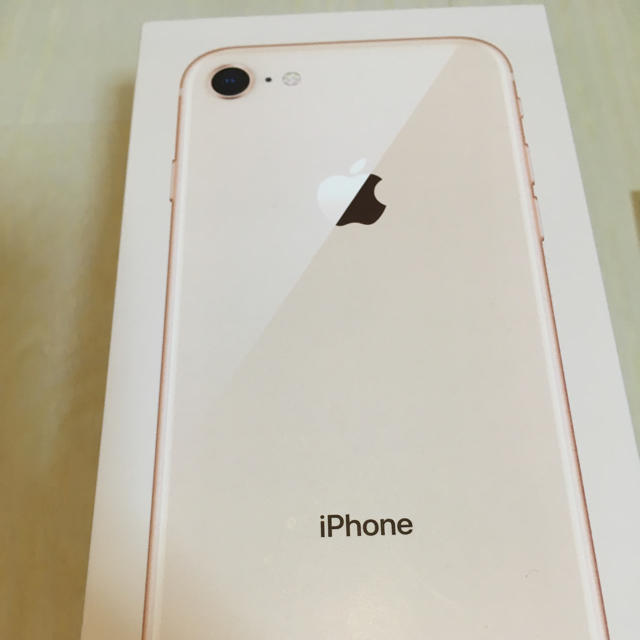 iPhone64GB Gold SIMフリー