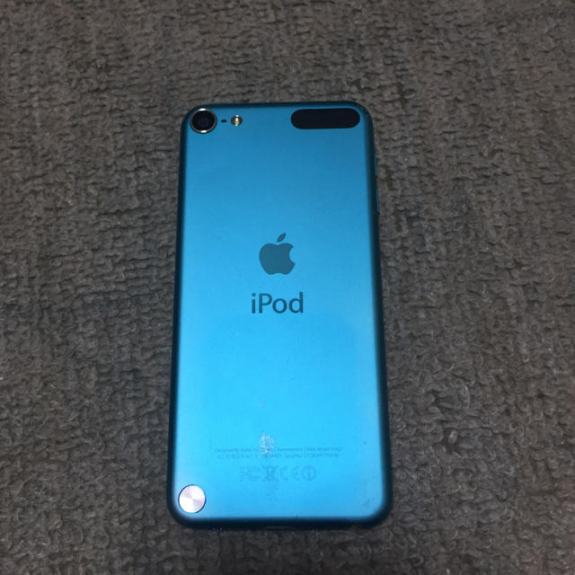 iPod touch(アイポッドタッチ)のiPod touch 5世代  32GB スマホ/家電/カメラのスマートフォン/携帯電話(スマートフォン本体)の商品写真