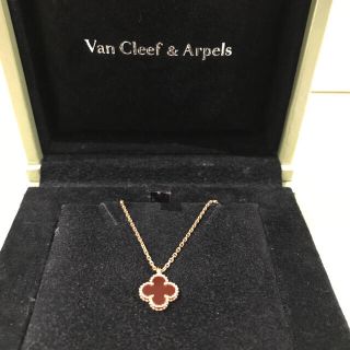 ヴァンクリーフアンドアーペル(Van Cleef & Arpels)の【美品】ヴァンクリーフ&アーペルスウィートアルハンブラ ペンダント カーネリアン(ネックレス)