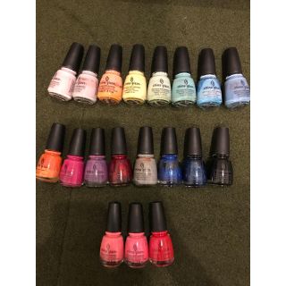 チャイナグレーズ(China Glaze)のChina glaze ポリッシュ 19本(マニキュア)