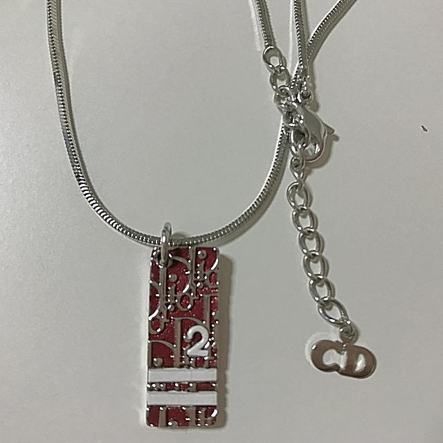 Christian Dior(クリスチャンディオール)の★☆Christian Dior トロッターネックレスレッド レディースのアクセサリー(ネックレス)の商品写真