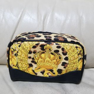 ヴェルサーチ(Gianni Versace) ポーチ(レディース)の通販 21点 