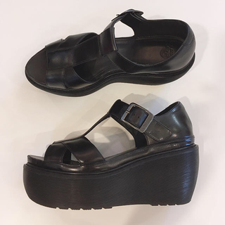 Dr.Martens - ドクターマーチンADAYA SANDAL 厚底サンダルDr ...