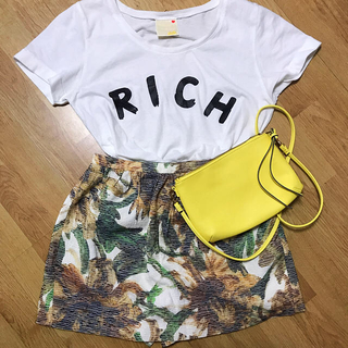 リッチ(rich)の美品♡richひまわり柄キュロット(キュロット)