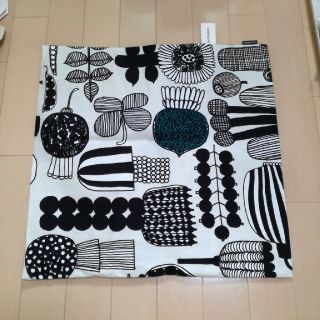 マリメッコ(marimekko)のマリメッコ　クッションカバー(クッションカバー)