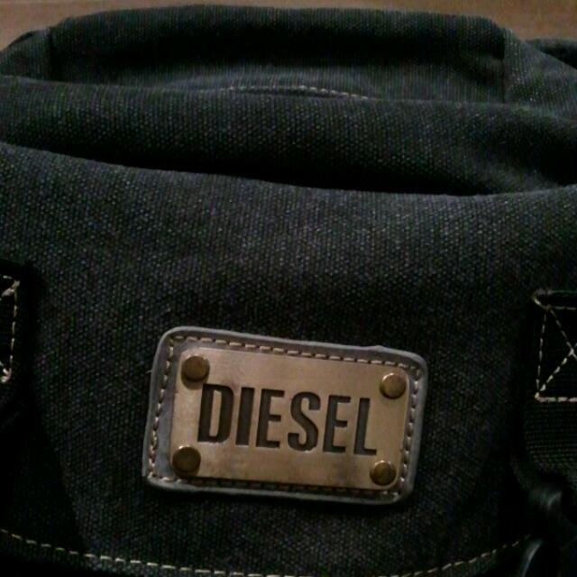 DIESEL(ディーゼル)のディーゼル　デニムリュック レディースのバッグ(リュック/バックパック)の商品写真