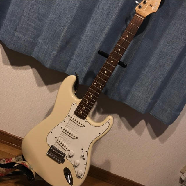 Fender(フェンダー)のイマン様用 楽器のギター(エレキギター)の商品写真