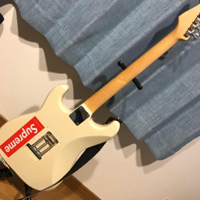 Fender(フェンダー)のイマン様用 楽器のギター(エレキギター)の商品写真