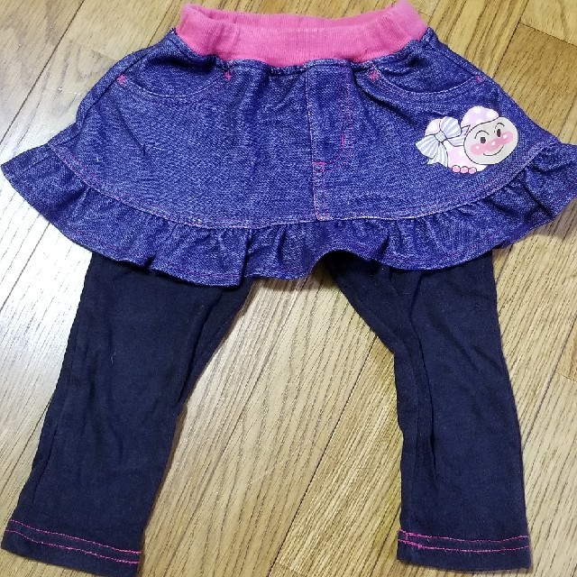 アンパンマン(アンパンマン)のアンパンマン　レギンス付きスカート キッズ/ベビー/マタニティのキッズ服女の子用(90cm~)(スカート)の商品写真