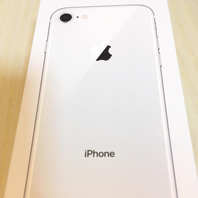 iPhone - iPhone8 64GB シルバー【新品】