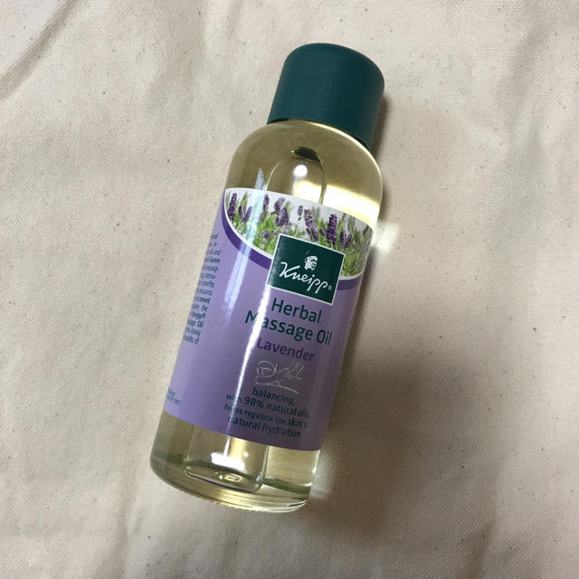 Kneipp(クナイプ)のマッサージオイル コスメ/美容のボディケア(ボディオイル)の商品写真