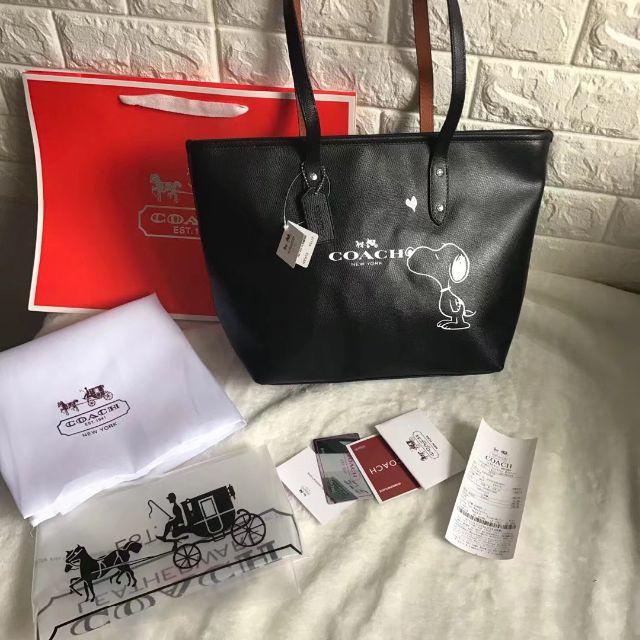 コーチトートバッグ　COACH×スヌーピーコラボレザー 正規品