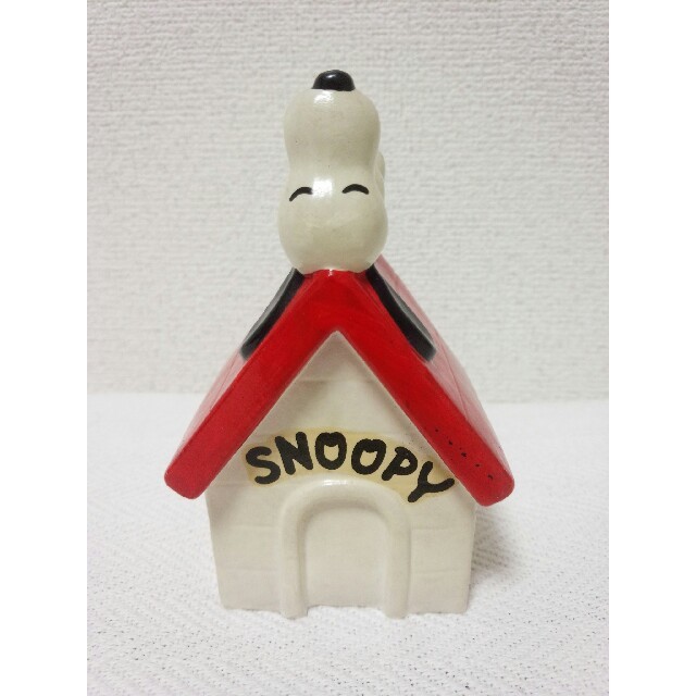 PEANUTS - 70's レア！ SNOOPY スヌーピー 陶器置物 キャラクタードールの通販 by 大ちゃん's shop｜ピーナッツならラクマ