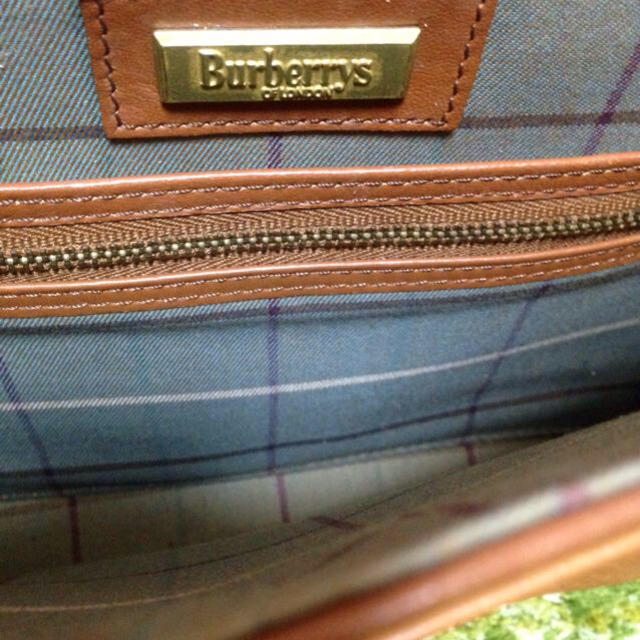 BURBERRY(バーバリー)のバーバリークラッチ(o^^o)🎵 レディースのバッグ(クラッチバッグ)の商品写真