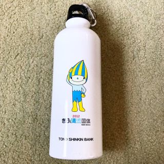 【 未使用 アルミ製 500ml ホワイトボトル 】軽量、フック付きで便利です。(その他)