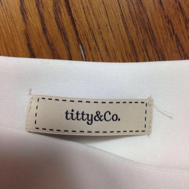 titty&co(ティティアンドコー)のティティーアンドコー スカート 美品 S レディースのスカート(ミニスカート)の商品写真