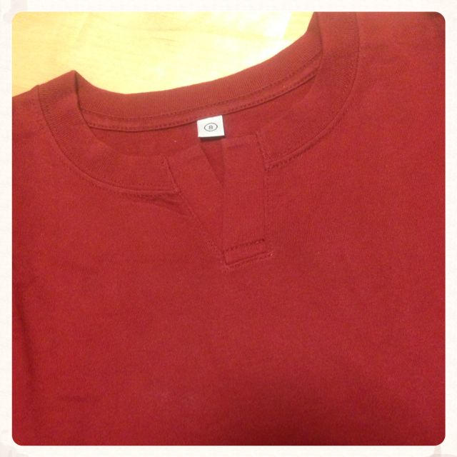 UNIQLO(ユニクロ)のユニクロ☆キーネック長袖Tシャツ レディースのトップス(Tシャツ(長袖/七分))の商品写真