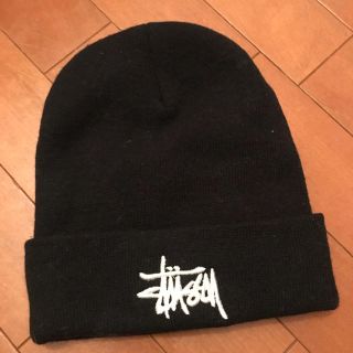 ステューシー(STUSSY)の美品♡ステューシー ビーニー 黒(ニット帽/ビーニー)