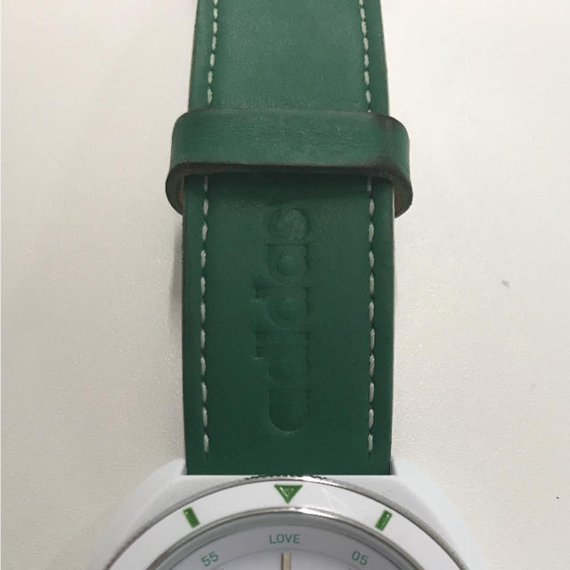 adidas(アディダス)のstan smith 腕時計 メンズの時計(腕時計(アナログ))の商品写真