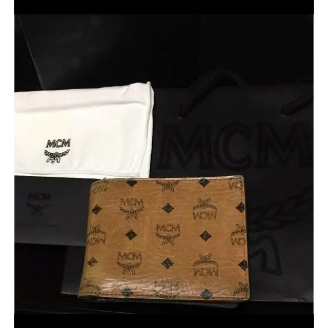 MCM(エムシーエム)のMCM 降り財布 メンズのファッション小物(折り財布)の商品写真