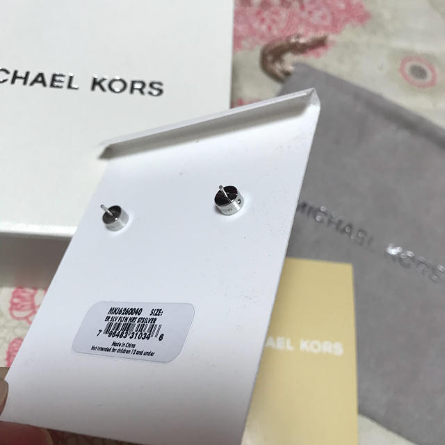 Michael Kors(マイケルコース)のMICHAEL KORS ピアス レディースのアクセサリー(ピアス)の商品写真