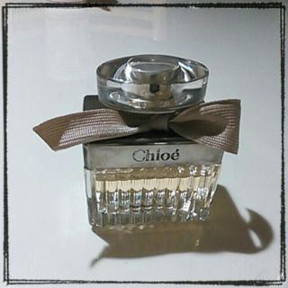 クロエ(Chloe)のクロエ　香水(香水(女性用))