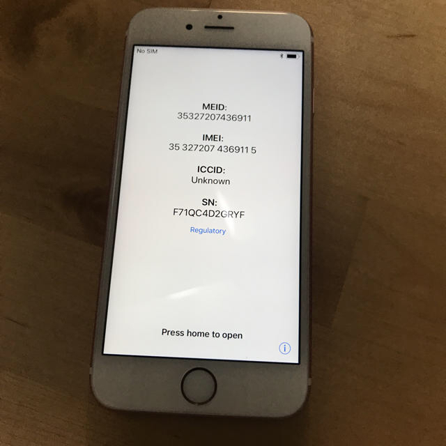 iPhone(アイフォーン)のiPhone6s 64GB ローズゴールド スマホ/家電/カメラのスマートフォン/携帯電話(スマートフォン本体)の商品写真