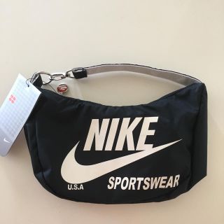 ナイキ(NIKE)の新品 タグ付き NIKE ミニバッグ(ハンドバッグ)