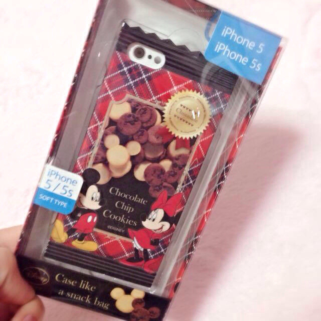 Disney(ディズニー)の新品꒰ミッキークッキ🍪5/5sケース꒱ スマホ/家電/カメラのスマホアクセサリー(モバイルケース/カバー)の商品写真