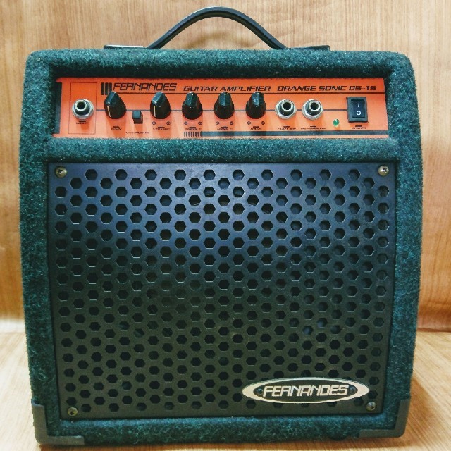 Fernandes(フェルナンデス)のFERNANDES アンプ　OS-15 楽器のギター(ギターアンプ)の商品写真