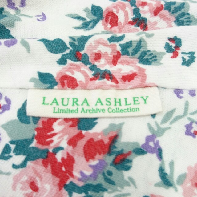 LAURA ASHLEY(ローラアシュレイ)のローラアシュレイ  キッズ  トップス  ミナペルホネンお好きなかたも キッズ/ベビー/マタニティのキッズ服女の子用(90cm~)(ワンピース)の商品写真