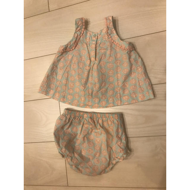 babyGAP(ベビーギャップ)の専用！Baby Gap セットアップ 6-12monthsサイズ キッズ/ベビー/マタニティのベビー服(~85cm)(ワンピース)の商品写真