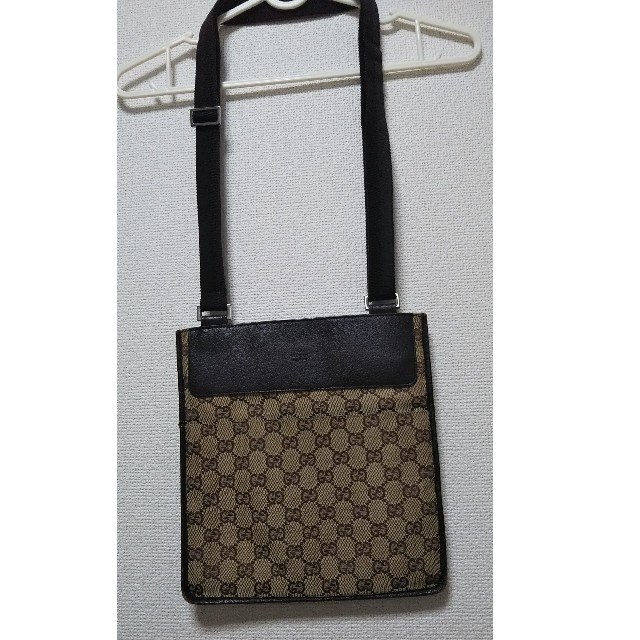 Gucci(グッチ)のGUCCIショルダーバック レディースのバッグ(ショルダーバッグ)の商品写真