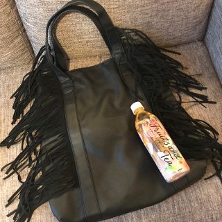 ザラ(ZARA)のビッグ トート フリンジバック BAG ブラック (トートバッグ)