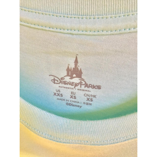 Disney(ディズニー)の【Disney】上海ディズニーリゾート店限定 ジェラトーニ Tシャツ XS レディースのトップス(Tシャツ(半袖/袖なし))の商品写真