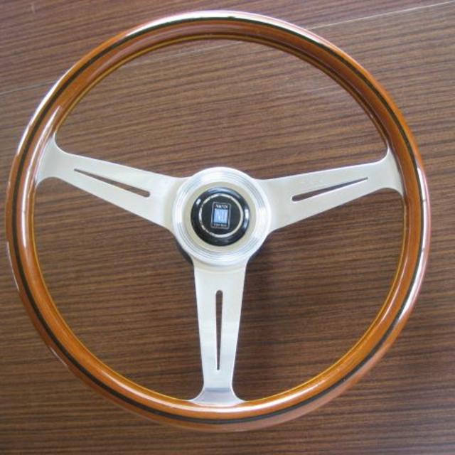 ナルディ ステアリング NARDI ウッドクラシック Φ36,5の通販 ナルディ ステアリング NARDI ウッドクラシック Φ36,5の通販