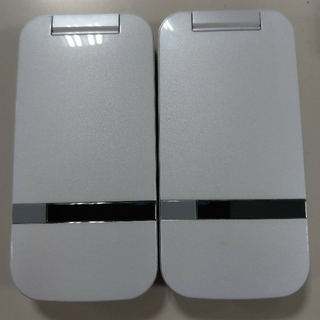 ソフトバンク(Softbank)のガラケー SoftBank 202SH ホワイト二台セット(1)(携帯電話本体)