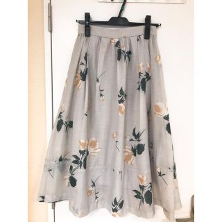 スナイデル(SNIDEL)のsnidel 花柄シフォンスカート(ひざ丈スカート)