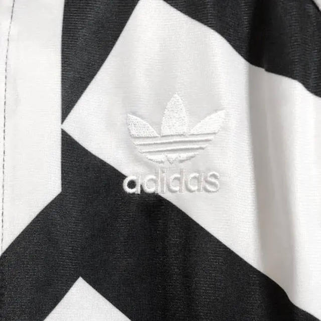 adidas(アディダス)のadidas originals トラックジャケット レディースのジャケット/アウター(その他)の商品写真