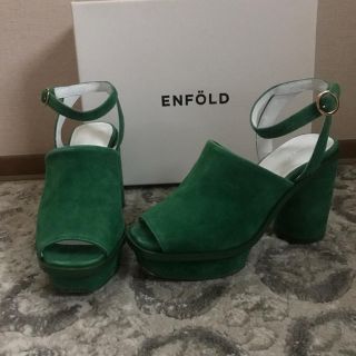 エンフォルド(ENFOLD)の週末お値下げ！ENFOLDエンフォルド 完売グリーンサンダル 37(サンダル)