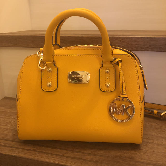 美品★MICHAEL KORS スモールサッチェル2way