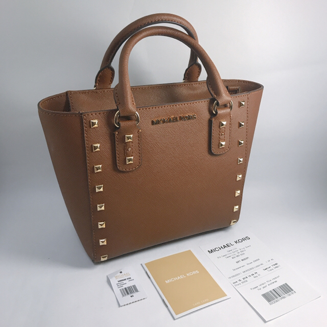 Michael Kors(マイケルコース)のたむたむ様専用（〜7/10) レディースのバッグ(ハンドバッグ)の商品写真