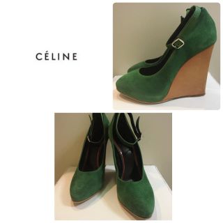 セリーヌ(celine)のセリーヌ♡グリーンスエード ストラップ パンプス♡(ハイヒール/パンプス)