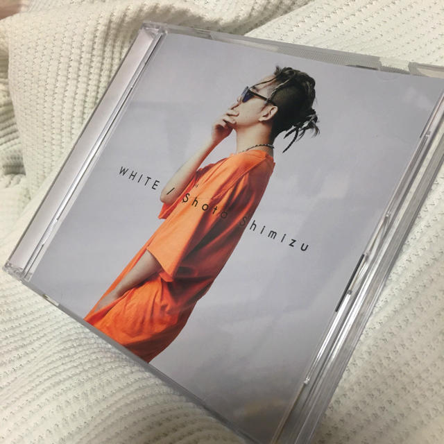 WHITE 通常盤 アルバム 清水翔太 エンタメ/ホビーのCD(R&B/ソウル)の商品写真